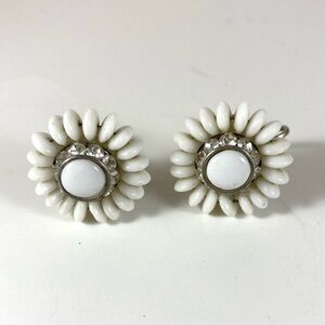 Stunning white beaded rhinestone flower earrings